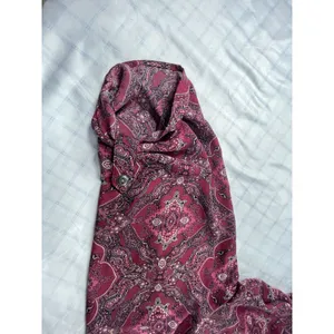 Maurices Women's XL Pink Paisley Boho Blouse Roll-Tab Sleeve V-Neck Tunic thumbnail 10
