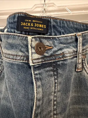 Women’s Blue Washed Slim Fit Jeans thumbnail 4