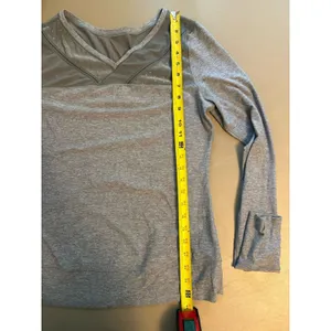 Lululemon Just Breathe Long Sleeve Top Women's Medium 10 Light Gray Athletic thumbnail 8