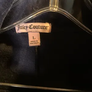 Vintage Juicy Couture Y2K Velour Navy Full Zip Jacket with Rhinestone Zipper thumbnail 3