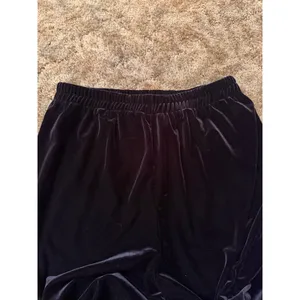 Vintage J.R. Nites by Caliendo Black Velvet Wide Leg Pants Palazzo Whimsygoth thumbnail 3