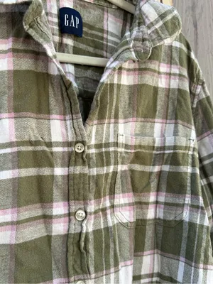 GAP Olive Green Plaid Button-Up Shirt thumbnail 3