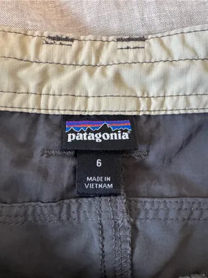 Patagonia Women’s Grey Hiking Shorts thumbnail 9
