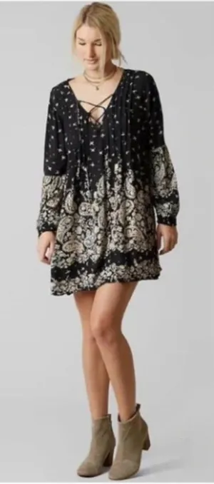 Billabong Just Like You Long-Sleeve Gauzy Rayon Mini Dress Off Black‎ Size Large thumbnail 1