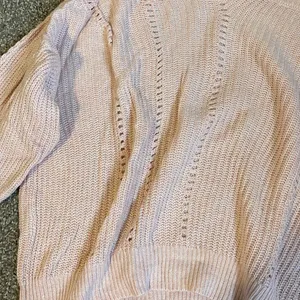 Garage Pink sweater thumbnail 2