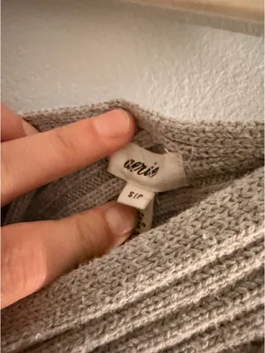 Aerie Cropped Tank Grey thumbnail 2