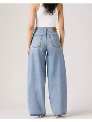 New Levi's Premium 32x30 Super Baggy Barrel Women's Jeans Table Talk Medium Wash thumbnail 2