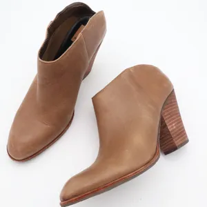 Dolce Vita Womens Tan Leather Stacked Block Heel Ankle Booties Size 8 thumbnail 1