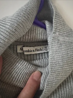 Abercrombie & Fitch Light Gray Ribbed Turtleneck Sweater thumbnail 2