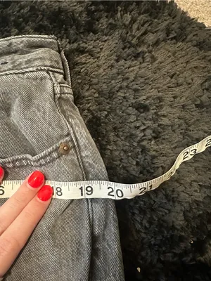 Abercrombie and fitch the loose high rise curve love gray wash size 29 or 8 thumbnail 3