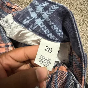 Madden Girl Womens Plaid Flare Jeans Navy Orange Bell Bottom Raw Hem Size 28 thumbnail 3