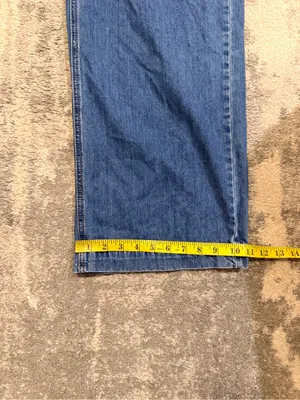 Biltmore Classic Wide-Leg Blue Denim Jeans - Women thumbnail 7