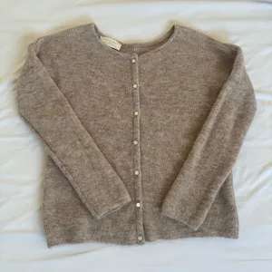 Sézane Gaspard Cardigan Light Beige thumbnail 2