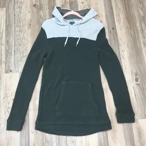 Woman’s Boho Earth Bound green sweatshirt Medium thumbnail 8