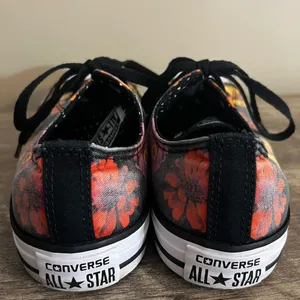 Converse All Star Lace Up Sneakers Shoes Floral Canvas Polka Dots Women’s Sz 10 thumbnail 3