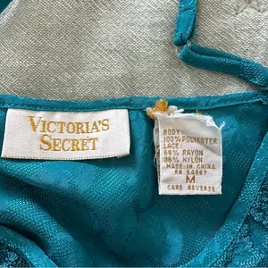 Victoria's Secret Vintage Gold Label Teal Lace Camisole Medium thumbnail 3