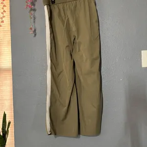 Emerson Women's Khaki and Brown Trousers Size L thumbnail 3