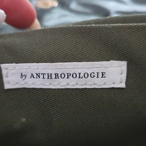 Anthropologie Metallic Puff Shoulder Bag In Green With a Gold Chain thumbnail 7