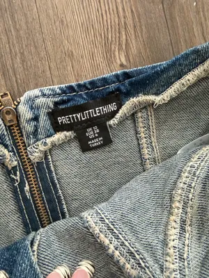 Pretty Little Thing Denim Corset Top thumbnail 3