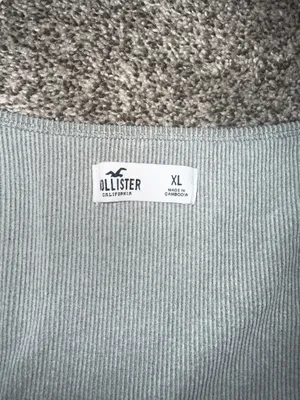 Hollister Ribbed Square-Neck Long Sleeve Crop Top thumbnail 3