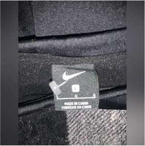 Nike Pullover Black Sweatshirt thumbnail 2
