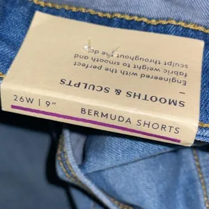 Universal Threads shorts cut off Bermudas NEW light wash stretch 26 w distressed thumbnail 5