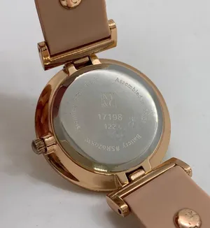NY & C ladies 30mm rose gold tone rhinestones watch silicone band runs thumbnail 6