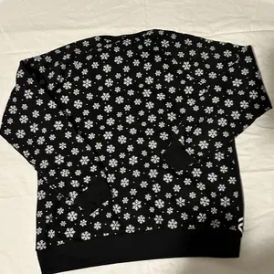 Women's Disney Mickey Mouse Happy Holidays Sweatshirt Size Large 11/13 Red Blk thumbnail 5