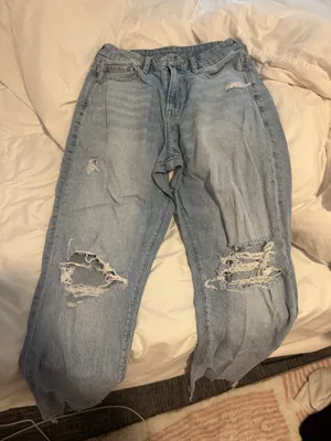 American Eagle Jeans thumbnail 1