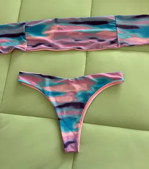 Lali + Layla Bikini thumbnail 1