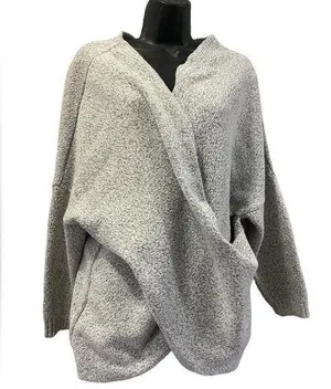 This sweater is beautiful!! RD Style Wakefield Crossover Sweater XL thumbnail 1