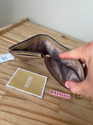 Michael Kors Wallet thumbnail 6