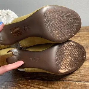 Tory Burch green suede open-toe ankle‎ strap heels size 8 thumbnail 6