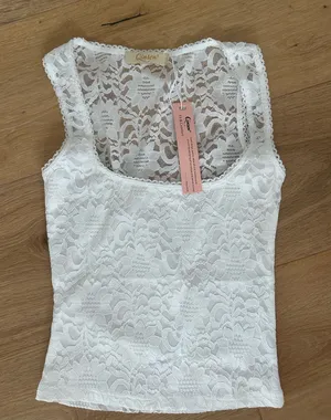Lace white top thumbnail 1
