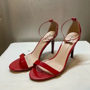 QUPID - Red Faux Patent Leather Ankle Strap Strappy Heels - Size 8 thumbnail 4