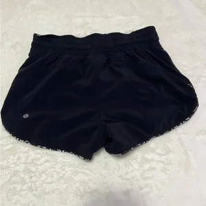 Lululemon Reversible choose a side athletic shorts thumbnail 3