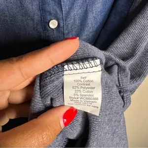 NY Collection Woman Dark Wash Cotton Chambray‎ Flutter Sleeve Button Front Top thumbnail 7