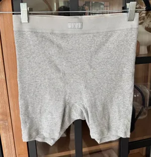SKIMS boyfriend boxers shorts high waisted rise ribbed cotton light heather grey thumbnail 1