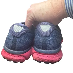 Brooks Ghost 12‎ Shoes Womens Size 8.5B Blue Pink Running Athletic Sneakers thumbnail 7