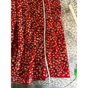 SheIn Red‎ Ditsy Floral Maxi Skirt XS Side Slit High Rise Cottagecore Boho Chic Garden thumbnail 5