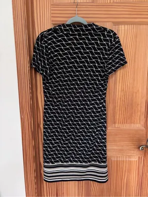 Max Studio Black and White Geometric Dress thumbnail 2