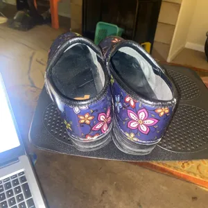 Dankso XP flowers clogs size 39 thumbnail 3