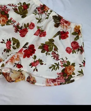 Shorts Multiple Size M thumbnail 2