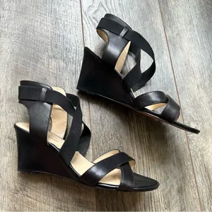ADRIENNE VITTADINI Rheanne Black Wedge Strappy Sandals Size 8.5 Fine Leather thumbnail 2