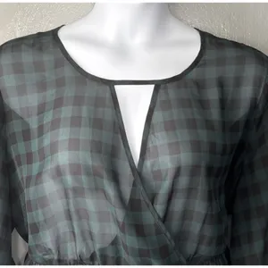 Torrid Sheer Top Plus Size 3 3X Green Black Checkered Gingham Peasant Babydoll thumbnail 3
