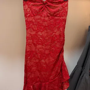 Princess Polly Dress Mini Red Floral thumbnail 2