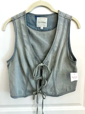 Lucky Brand Front Tie Denim Vest NWT Size Small thumbnail 1