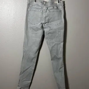 Abercrombie‎ & Fitch Women Gray Distressed Jeans Signature Collection size 27 thumbnail 6