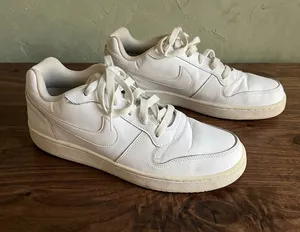 Women’s White Athletic Sneakers - Classic Low-Top Design thumbnail 1