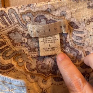 FINAL MARKDOWN Tweeds Paisley Sleeveless Blouse - large thumbnail 3